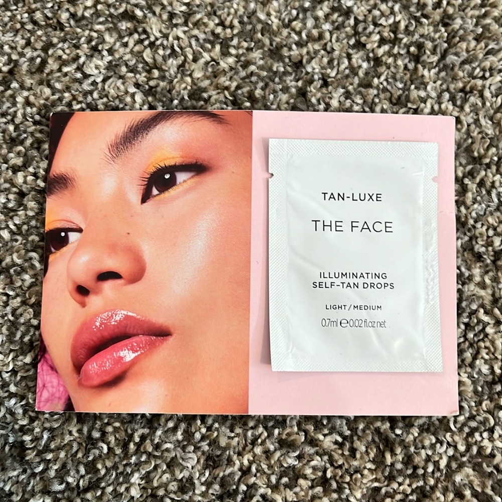 Tan luxe the face illuminating self tan drops